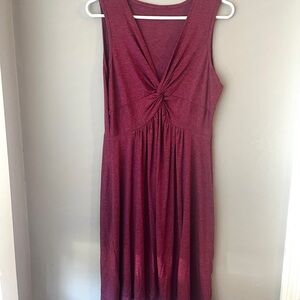 Elegant Burgundy Sleeveless Dress